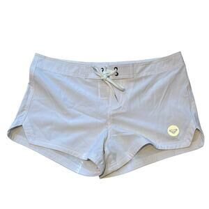 Roxy Board Shorts White 2" Inseam, Medium NWOT Quick Dry Lace Up Unlined